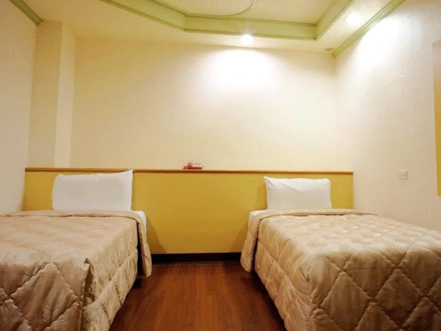 Yi Pin Yuan Hotel Tainan Exterior photo